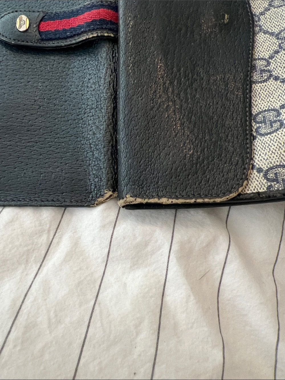 Vintage Gucci Black and Beige GG Canvas Continental Wallet - Picture 9 of 11